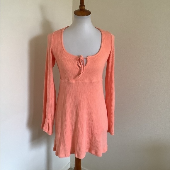 Free People Beach Women’s Dress Size Small Pink Byrne Mini Ribbed Knit Open Back - Picture 2 of 8